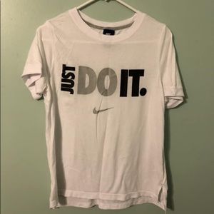 NIKE SHIRTS